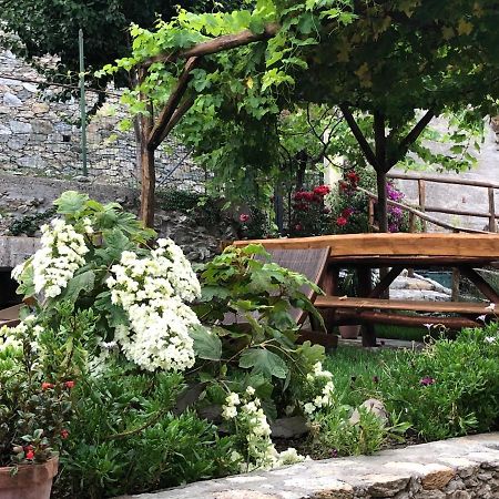 B&B Ca' Du Brigidin 토보산지아코모 외부 사진